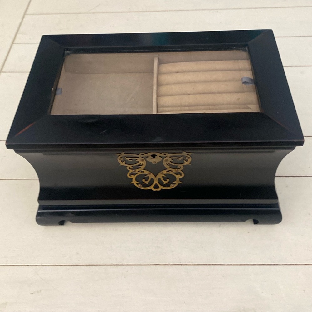 Bombay solid wood jewelry chest from 2005.